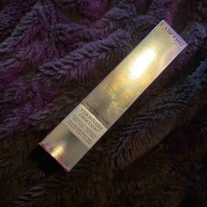 Lancôme’s VISIONNAIRE CRESCENDO bi phase progressive night peel.